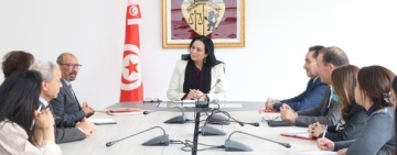  وزيرة المرأة  تلتقي برئيس الرابطة التونسية للدفاع عن حقوق الإنسان