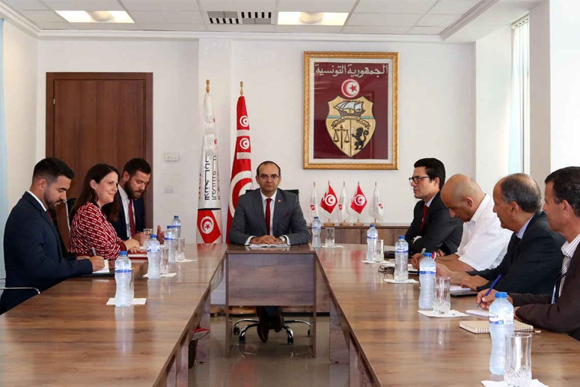 رئيس هيئة  للانتخابات يستقبل القائمة بأعمال سفارة الولايات المتحدة الأمريكية بتونس