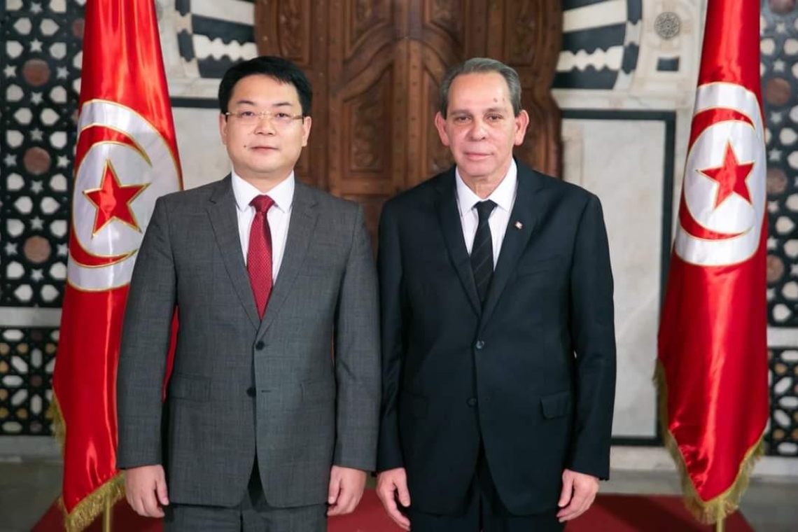 Le chef du gouvernement s’entretient avec le Président de Huawei Northern Africa region 