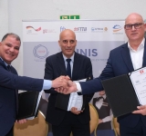 Signature de diverses conventions dans le secteur de la plasturgie en Tunisie