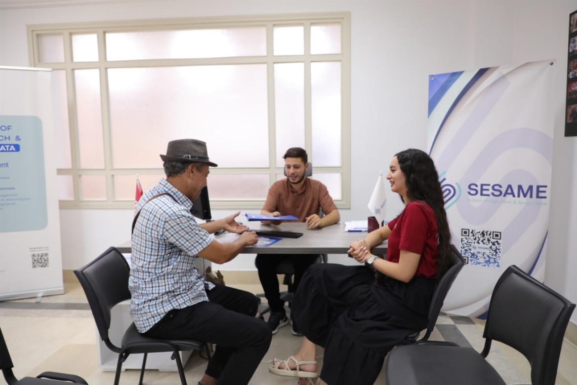 جامعة سيسام  : تكوين مواهب   اليوم  لتوفير  حلول للغد 