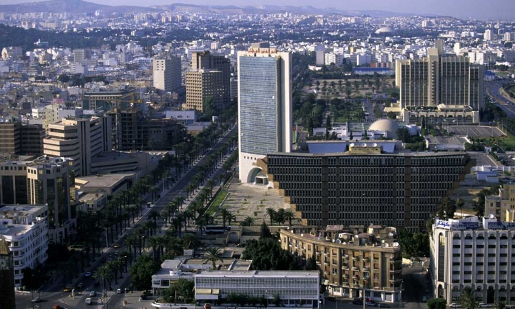 فيتش ترفع تصنيف تونس إلى 
