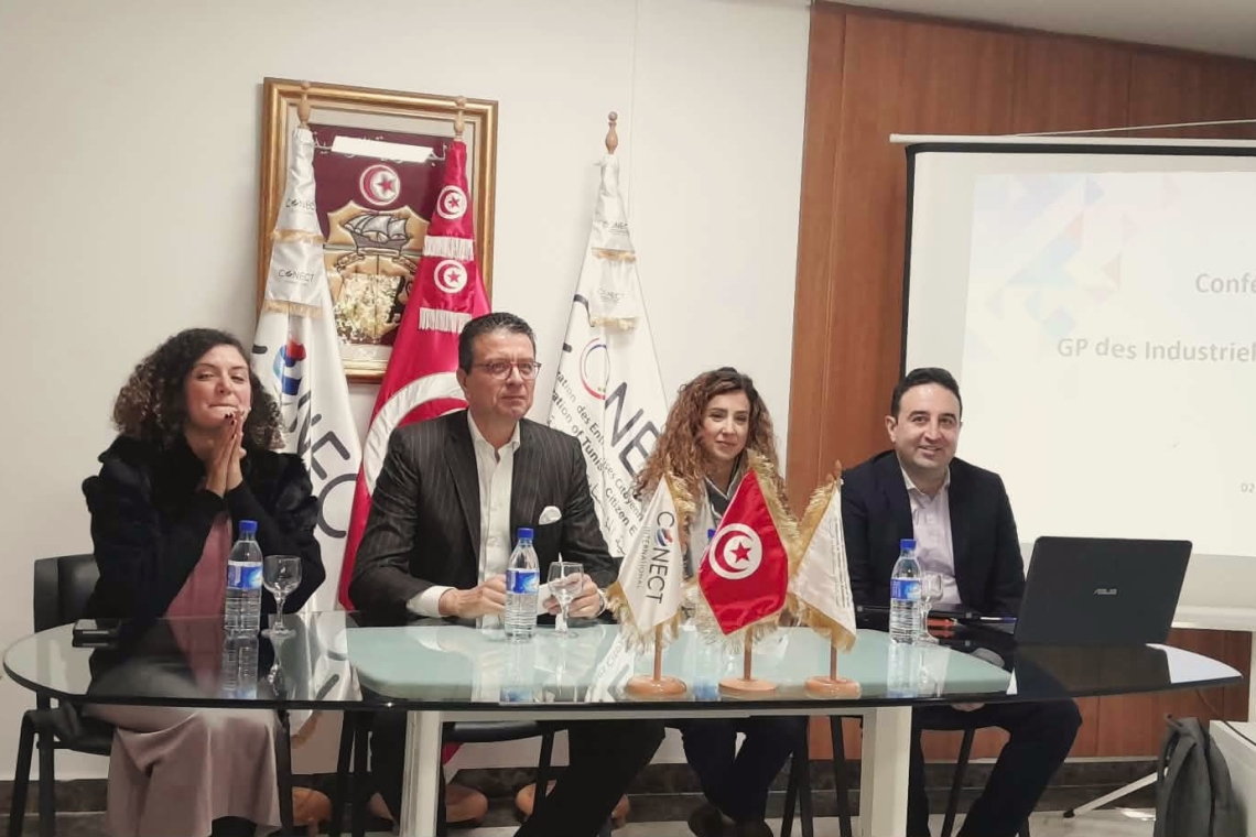 صناعة مستحضرات التجميل في تونس  بين فكي الضرائب وغياب التشريعات