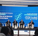 وزير الاقتصاد : ربط المؤسسات التونسية بمراكز البحث يضمن مرورها الى التكنولوجيا